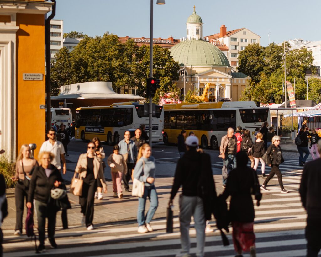 Turku moves in many ways